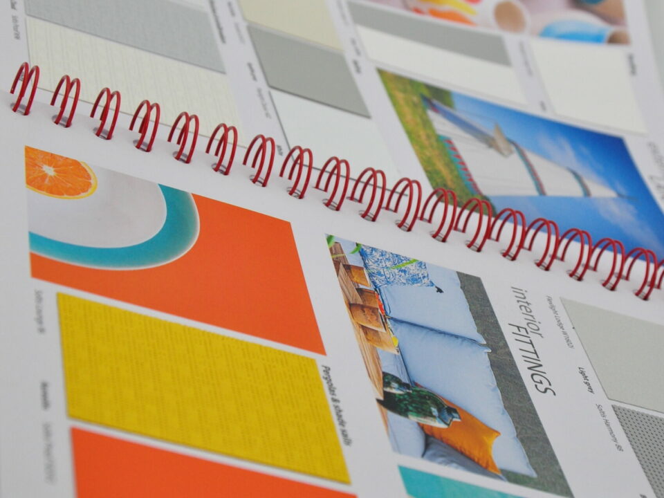 Création de cahier nuancier design pour échantillons, prototypage et applications créatives.